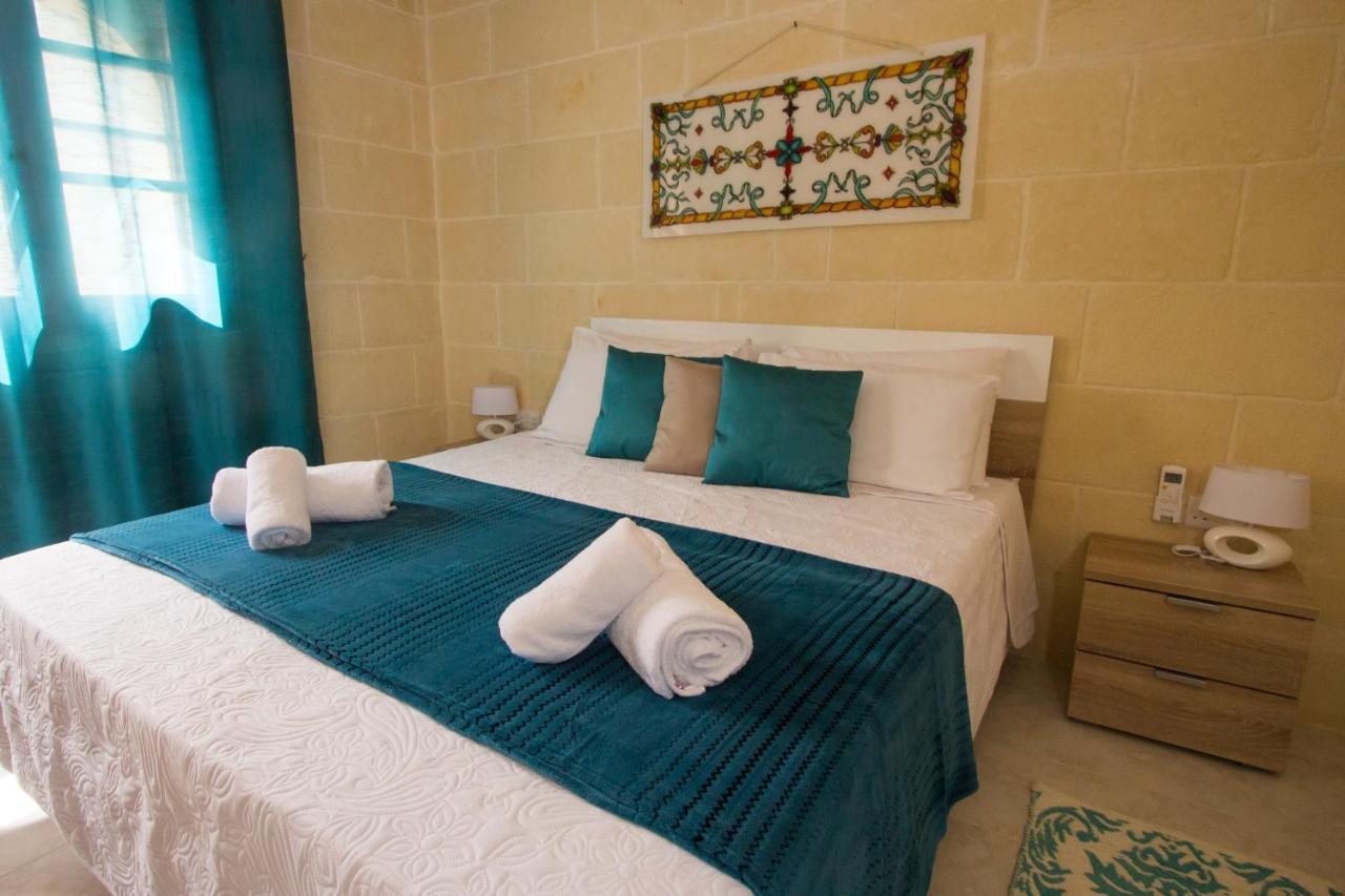 Maxija B&B - Palm Għarb Buitenkant foto