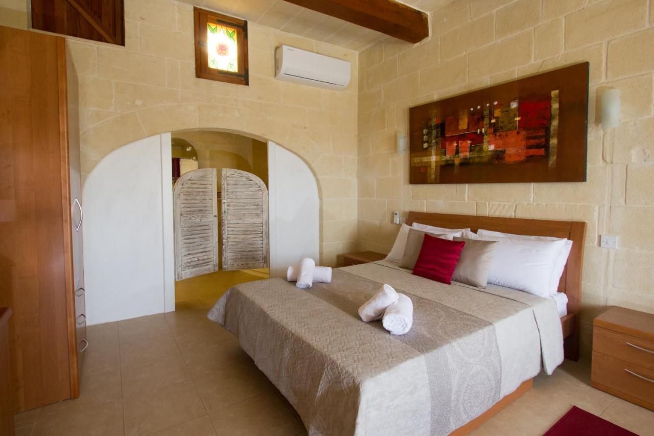 Maxija B&B - Palm Għarb Buitenkant foto