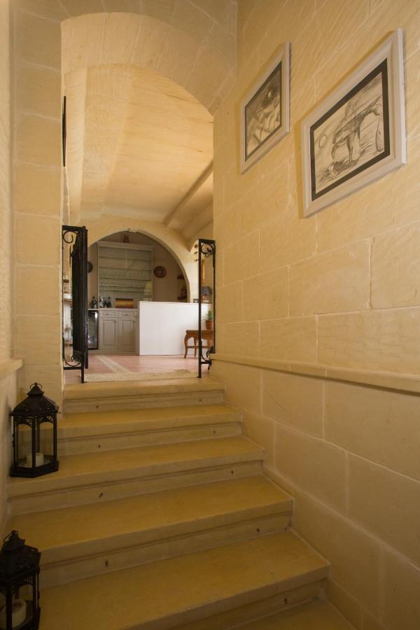 Maxija B&B - Palm Għarb Buitenkant foto