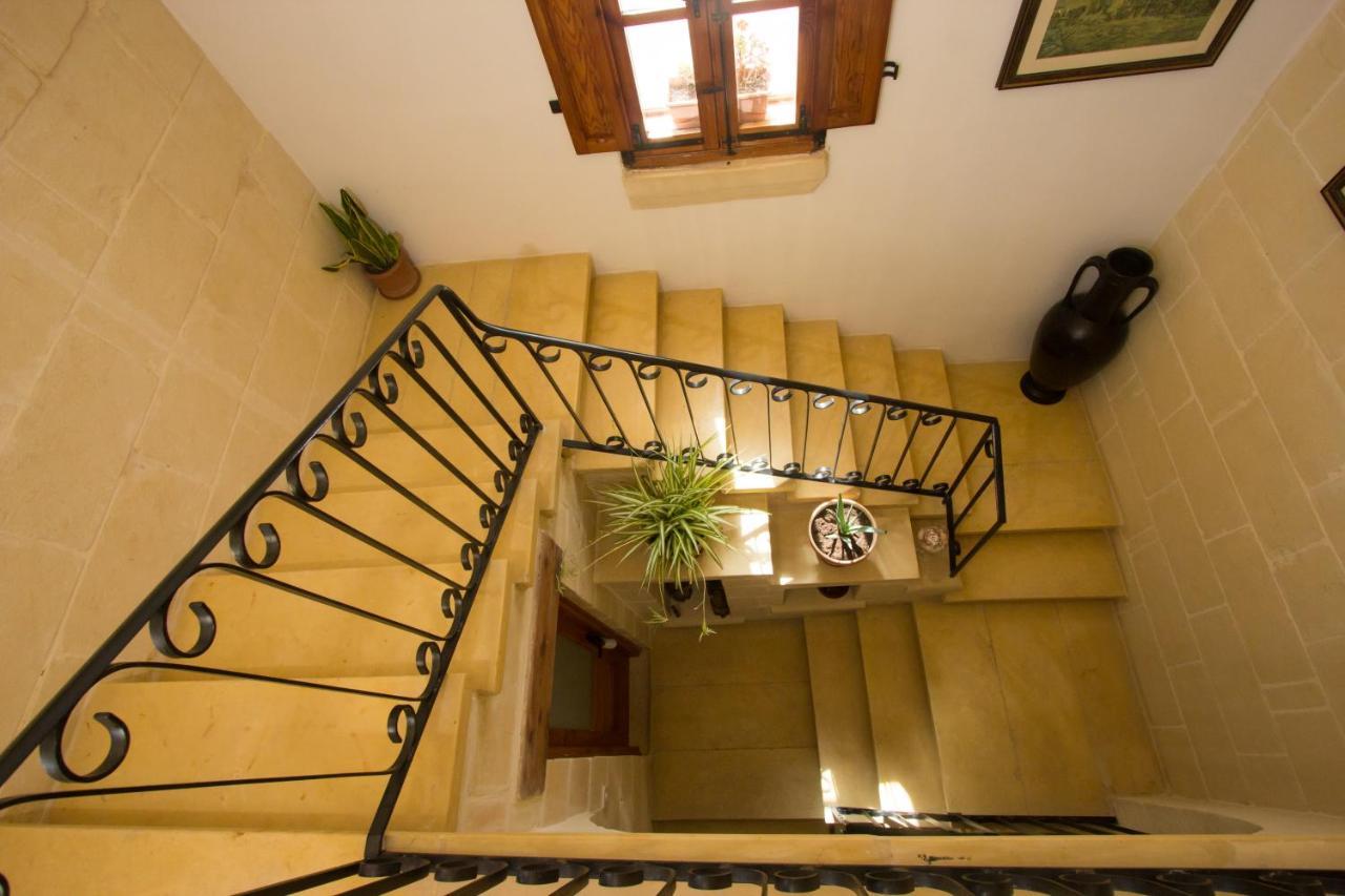 Maxija B&B - Palm Għarb Buitenkant foto