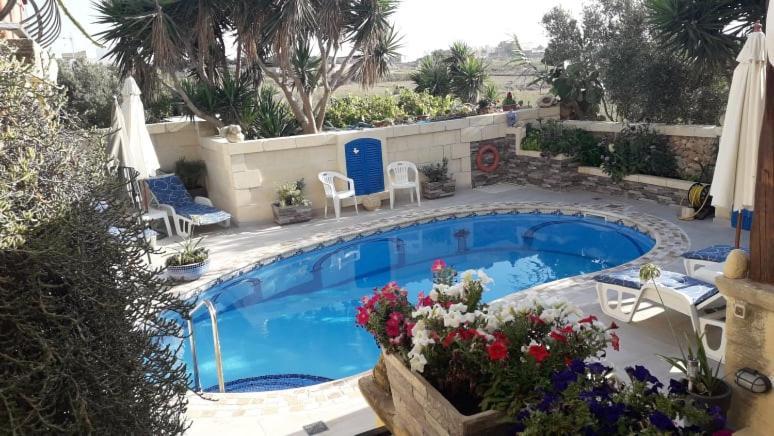 Maxija B&B - Palm Għarb Buitenkant foto