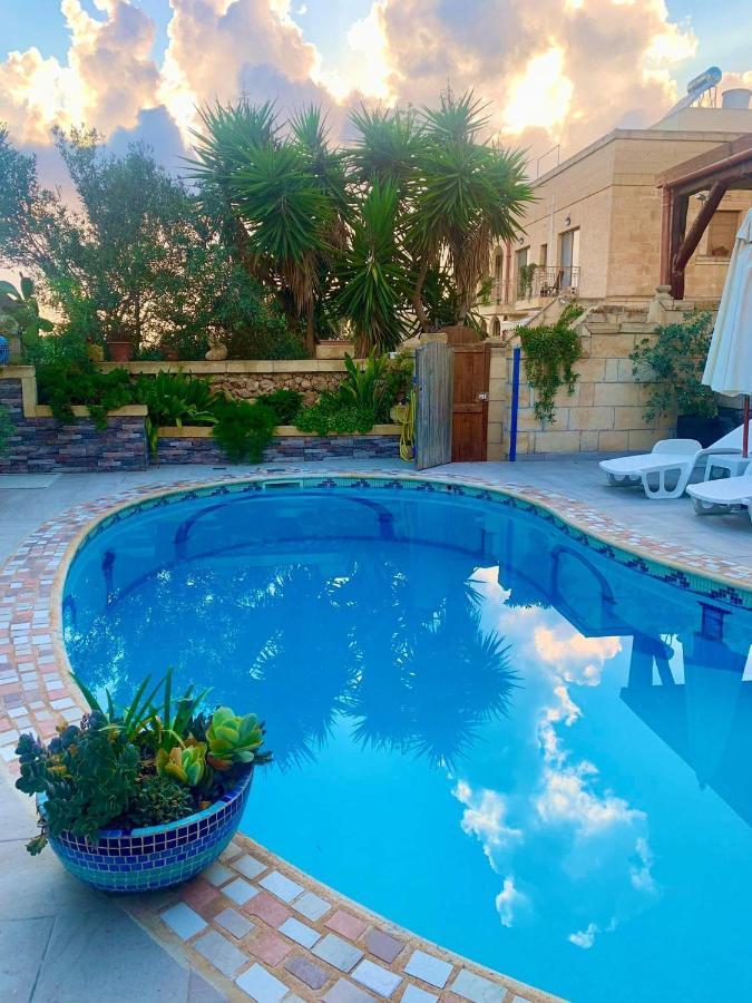 Maxija B&B - Palm Għarb Buitenkant foto